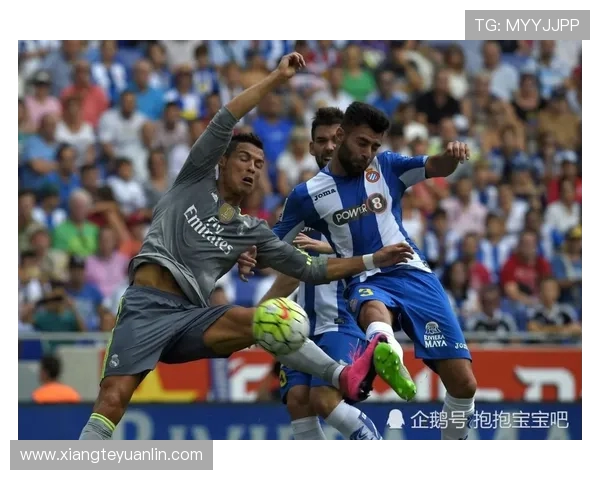 维尼修斯上演帽子戏法助皇马四球大胜奥萨苏纳巩固榜首位置