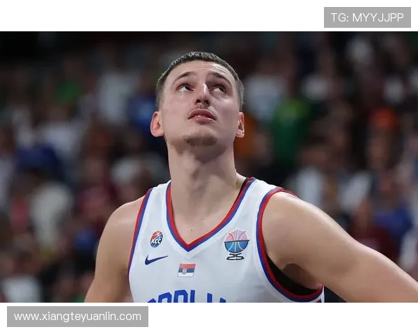 约维奇谈热火团队氛围强调相互鼓励共克难关