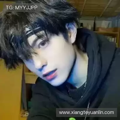 包奕和